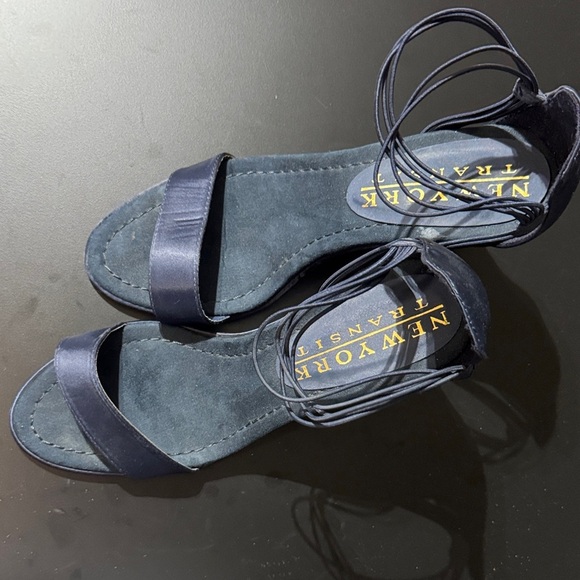 New York Transit | Navy Blue | Strappy wedges - Picture 2 of 9